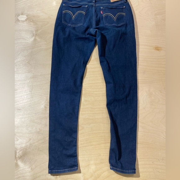 535 Super Skinny Levi’s 32 x 30 (FL) - Picture 12 of 14